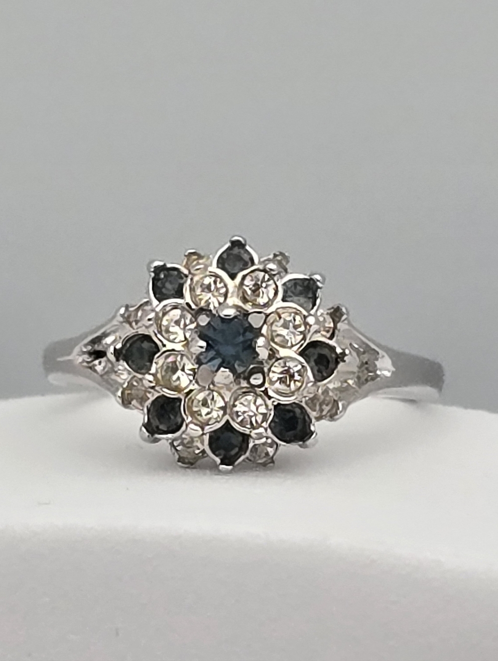 Vintage Style Sapphire & Diamond Cluster Cocktail Ring Snowflake Size 7